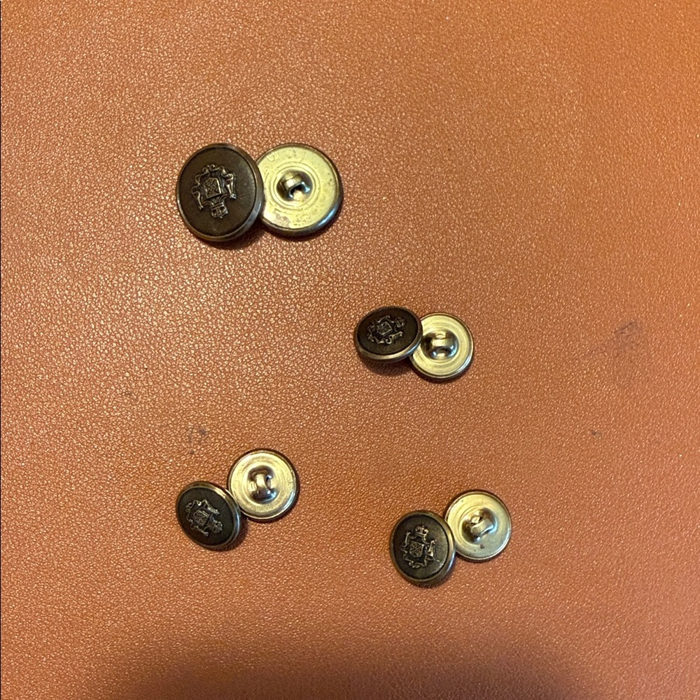 Blazer Buttons - Picture 5 of 8